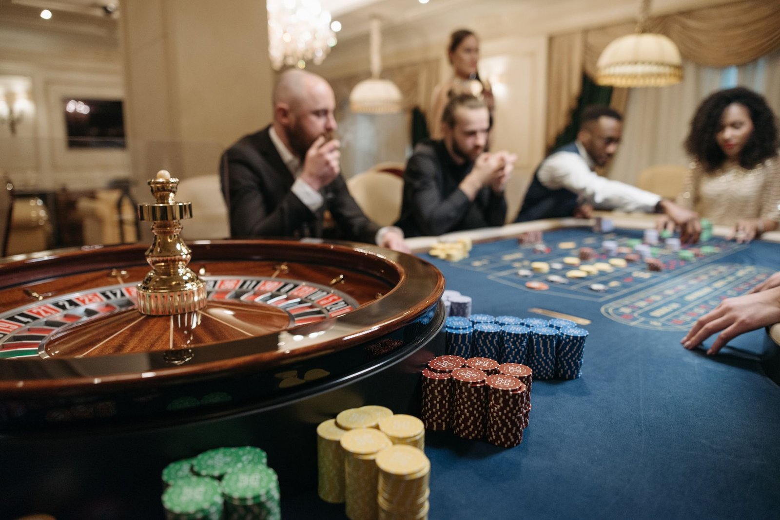 casino roulette table